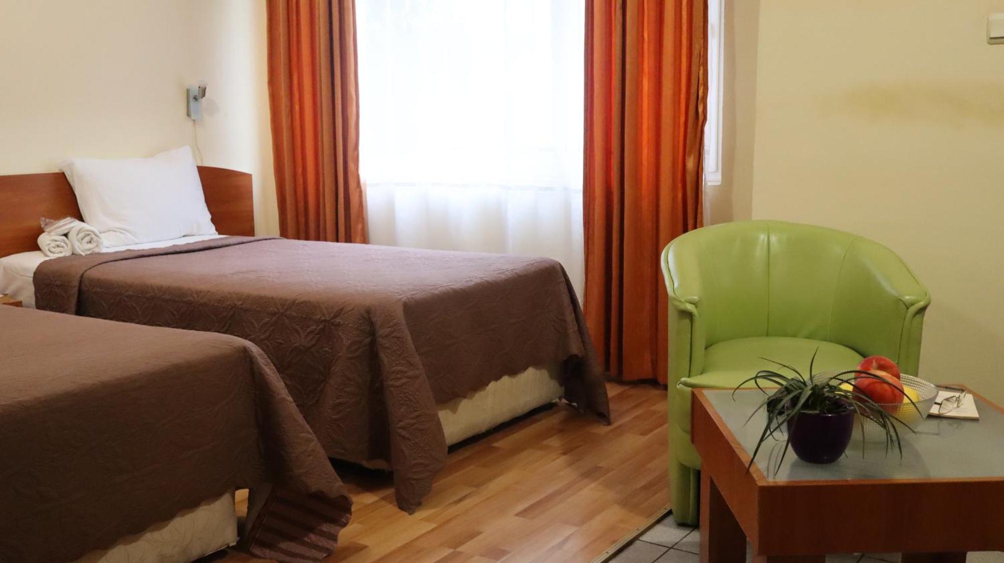 Hotel Palitra Varna Exterior foto